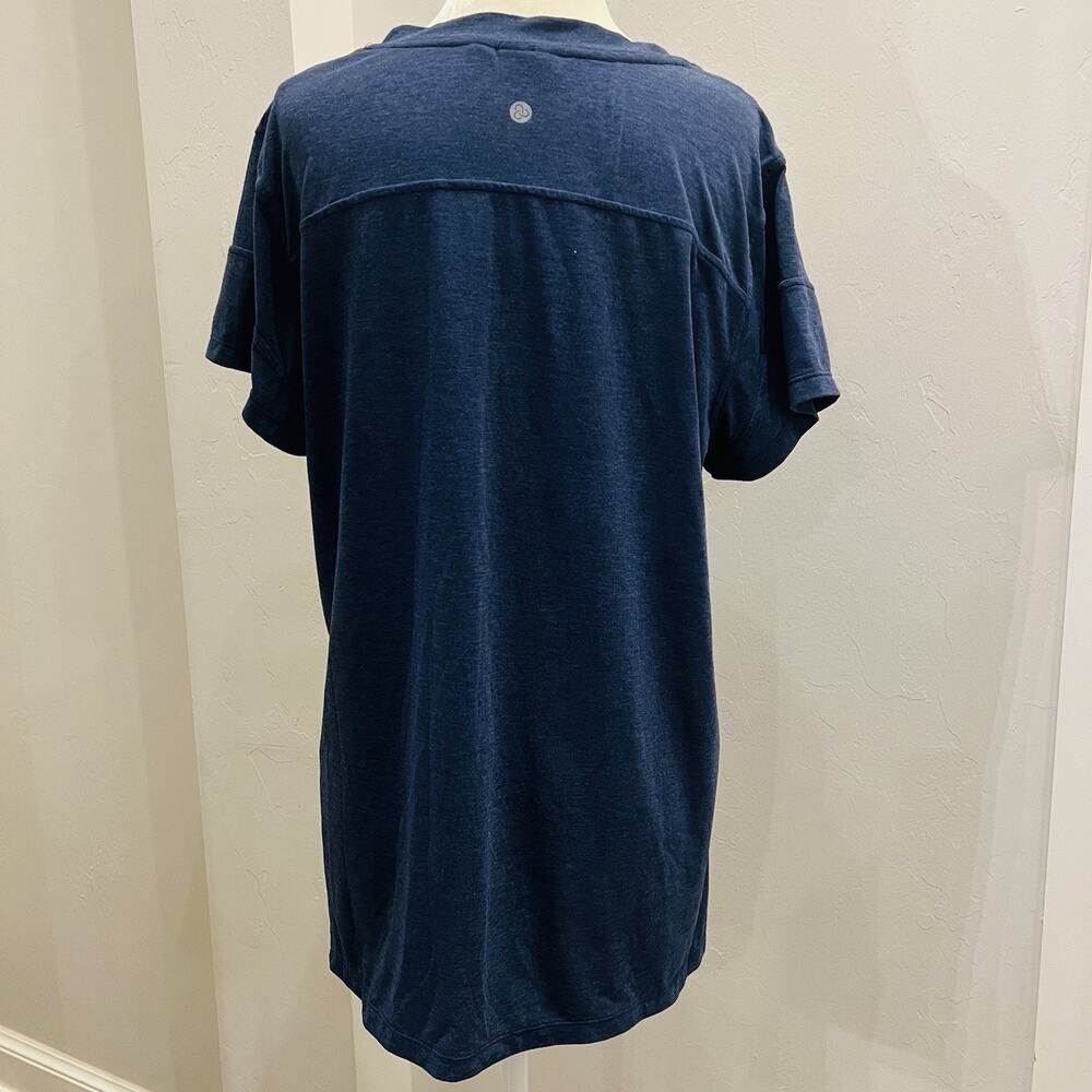 Zella Womens Short Sleeve V Neck Athletic Tee T Shirt Navy Blue Gym Run Yoga L - Picture 4 of 5